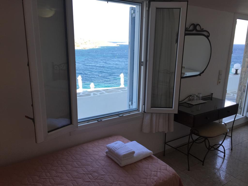 Vana Holidays Ornos  Eksteriør billede